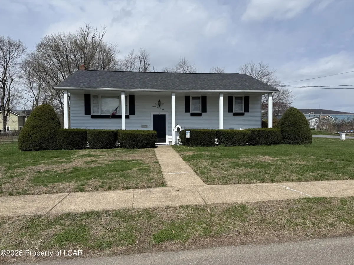 1131 E 6th Street, Berwick in Berwick
