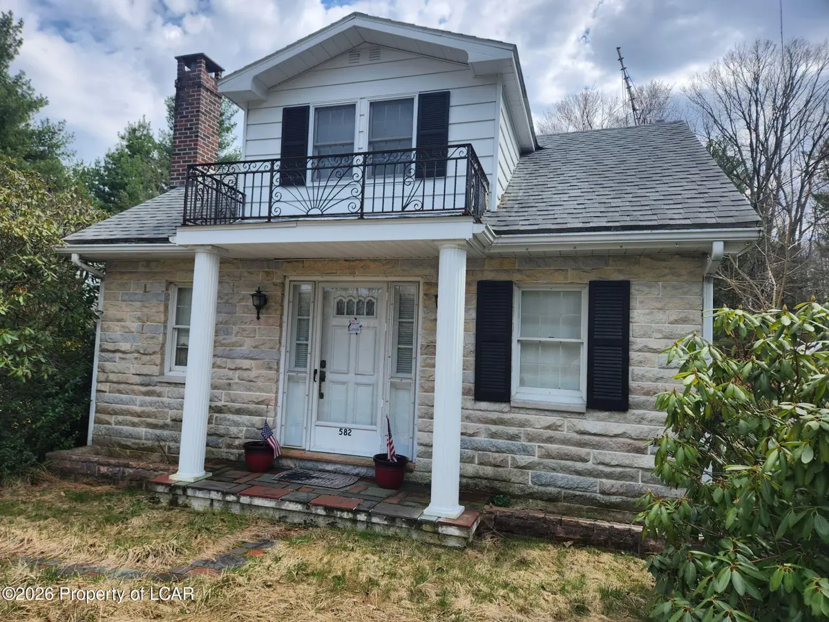 582 Fairview Street, Tamaqua in Tamaqua