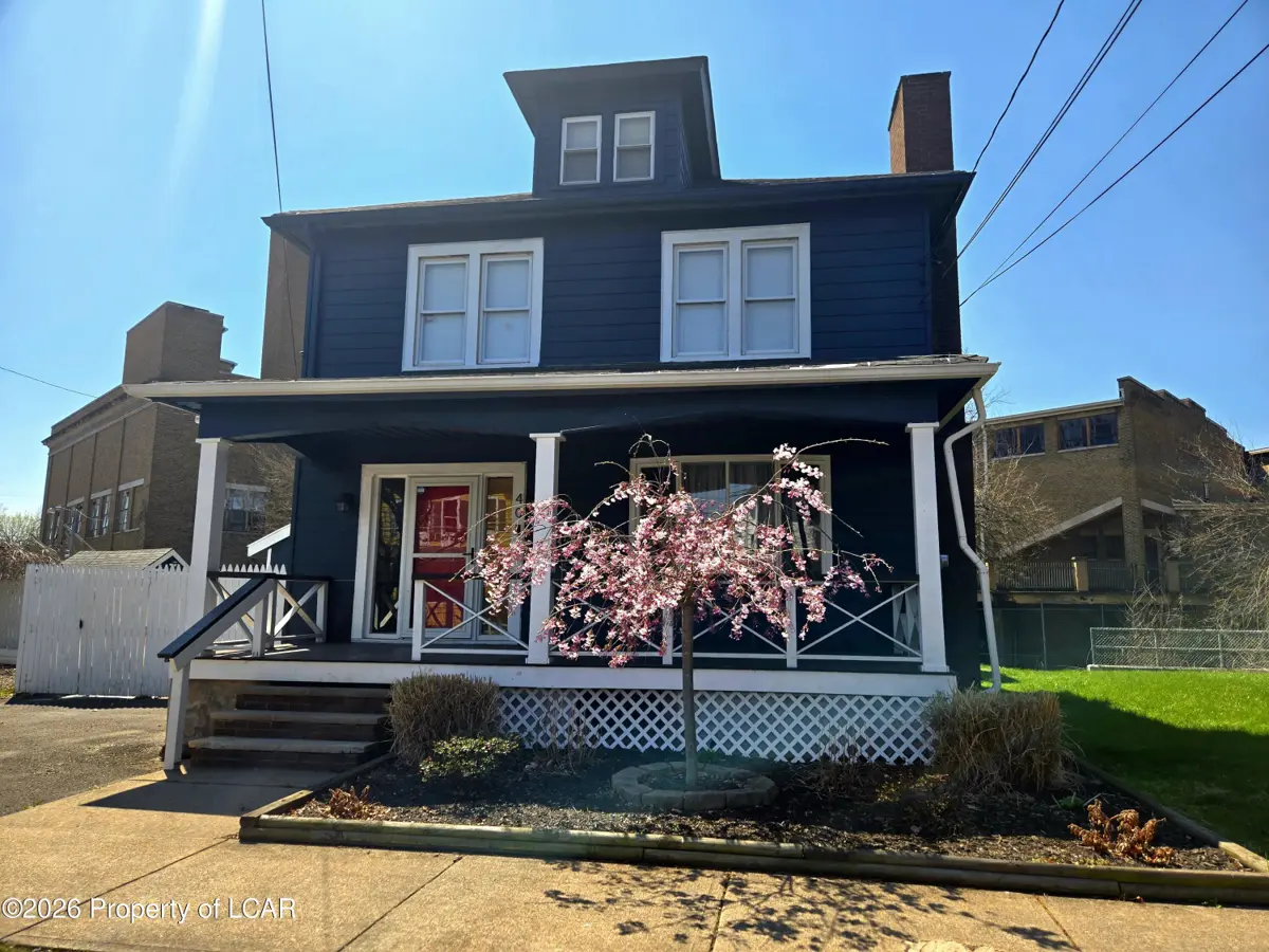 40 Corlear Street, Wilkes-Barre in Wilkes-Barre