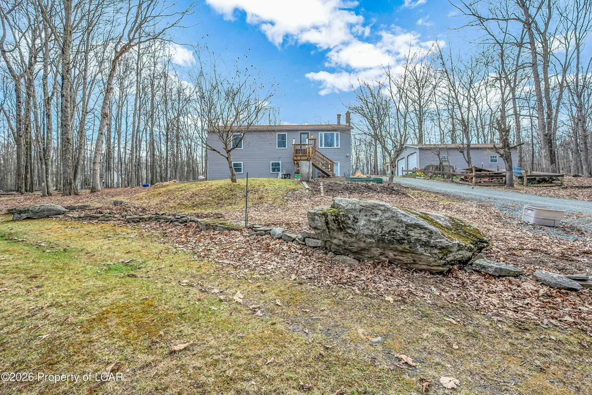 239 Deer Run Drive, Hawley in Hawley