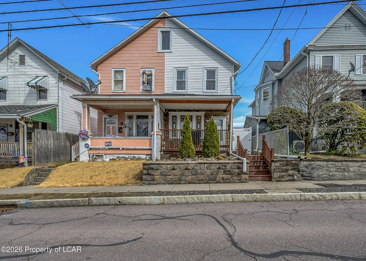 132 Espy Street, Nanticoke - 2 bed - 1 bath - 1,088 SF