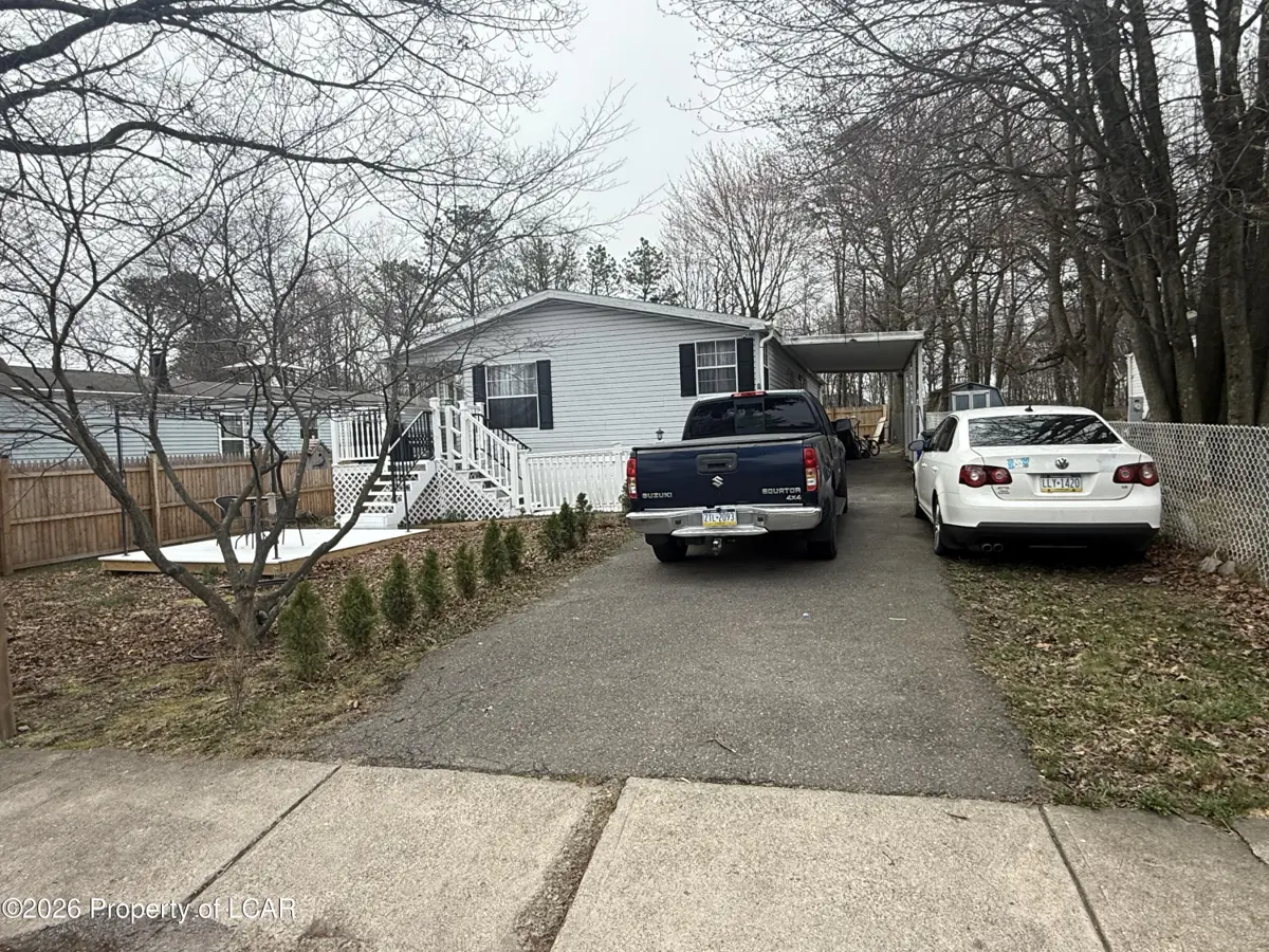 118 S Pine Tree Road, Hazleton in Hazleton