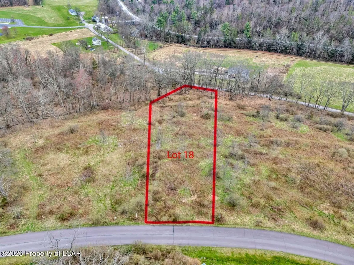 18 Walnut Ridge Drive, Mehoopany