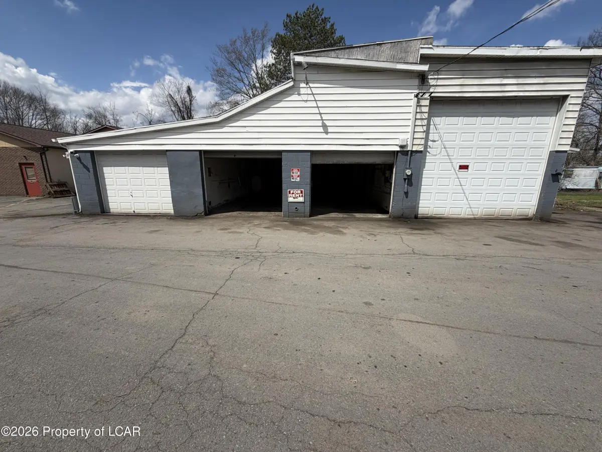 818 Suscon Road, Pittston - 2,665 SF