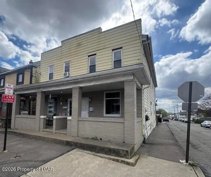 838 N Vine Street, Hazleton in Hazleton