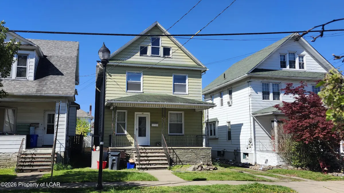 87 Welles Street, Kingston in Kingston