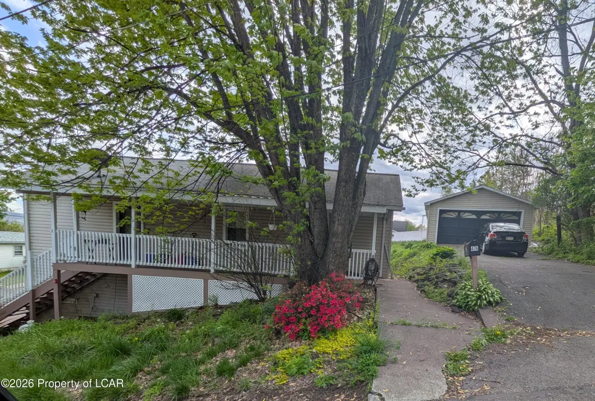 476 Grove Street, Kingston in Kingston