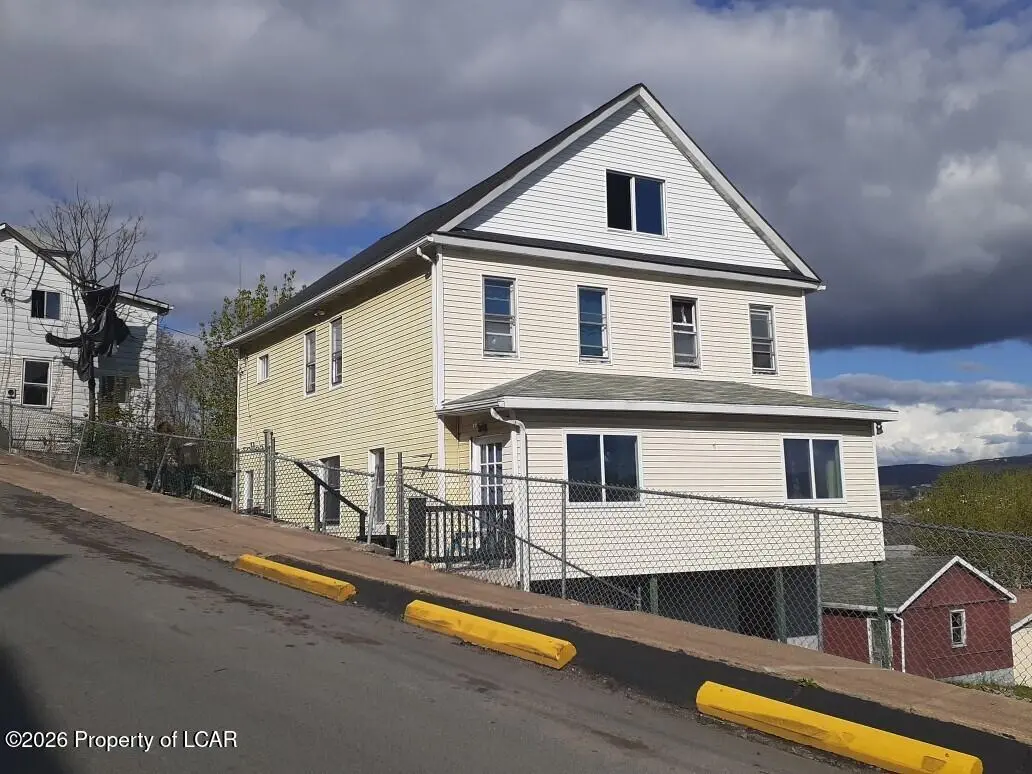 1213 Acker Street, Scranton - 3,160 SF