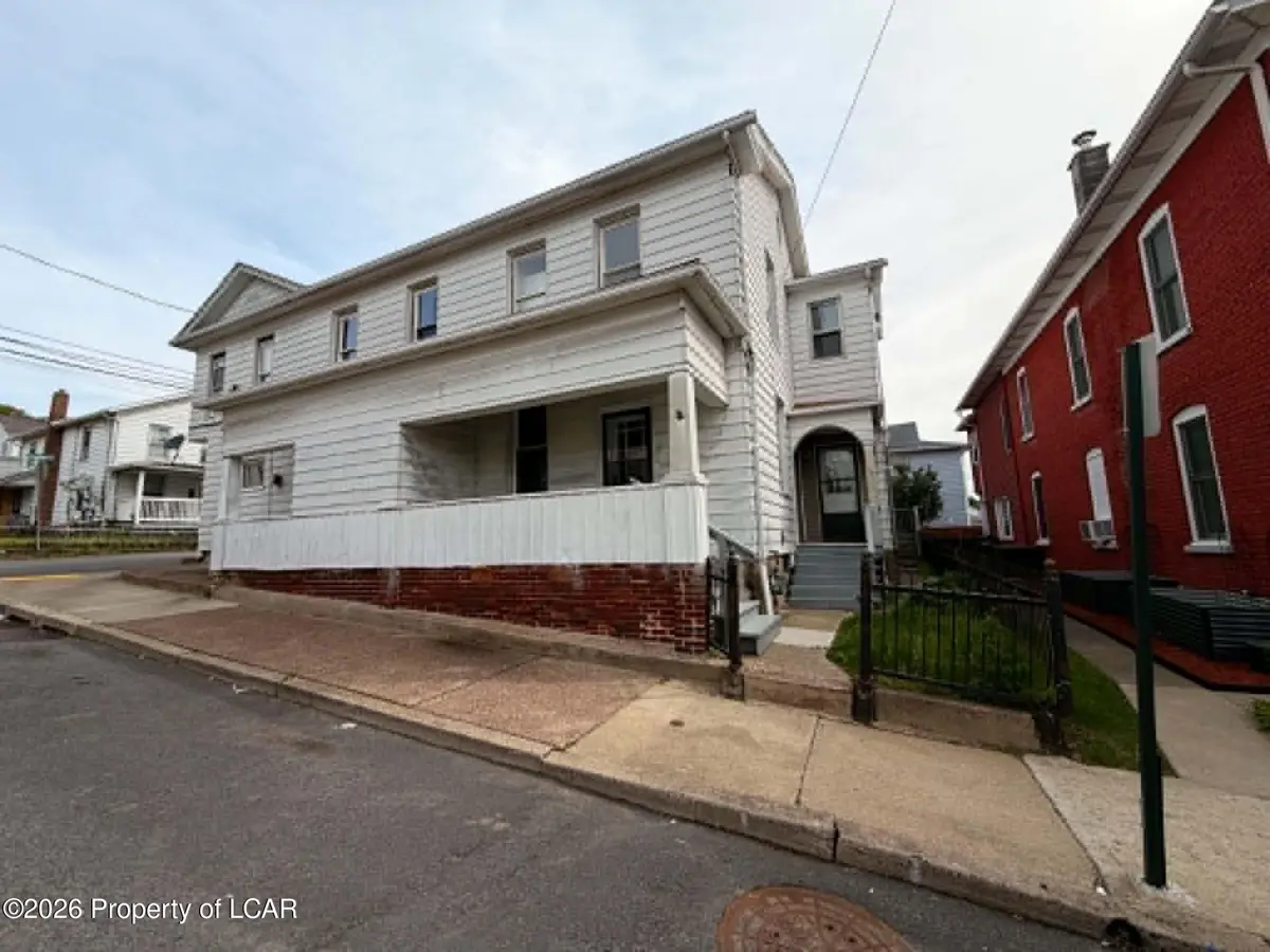 74 Franklin Street 74, Plymouth in Plymouth