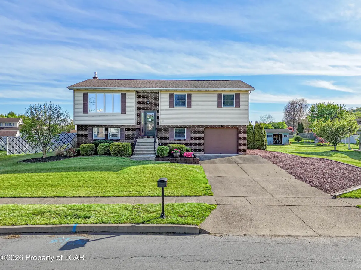 319 Greenwave Boulevard, Larksville in Larksville