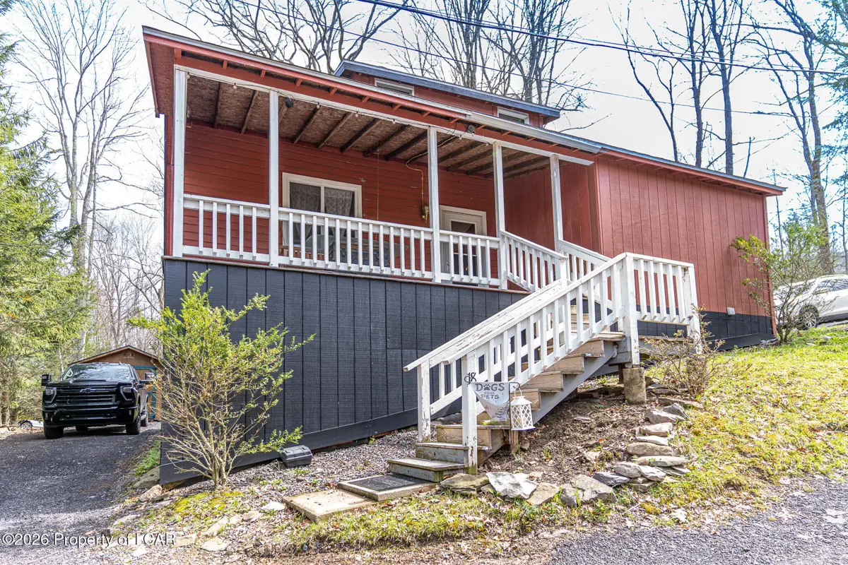 18 Sooby Avenue, Harveys Lake - 3 bed - 2 bath - 1,605 SF