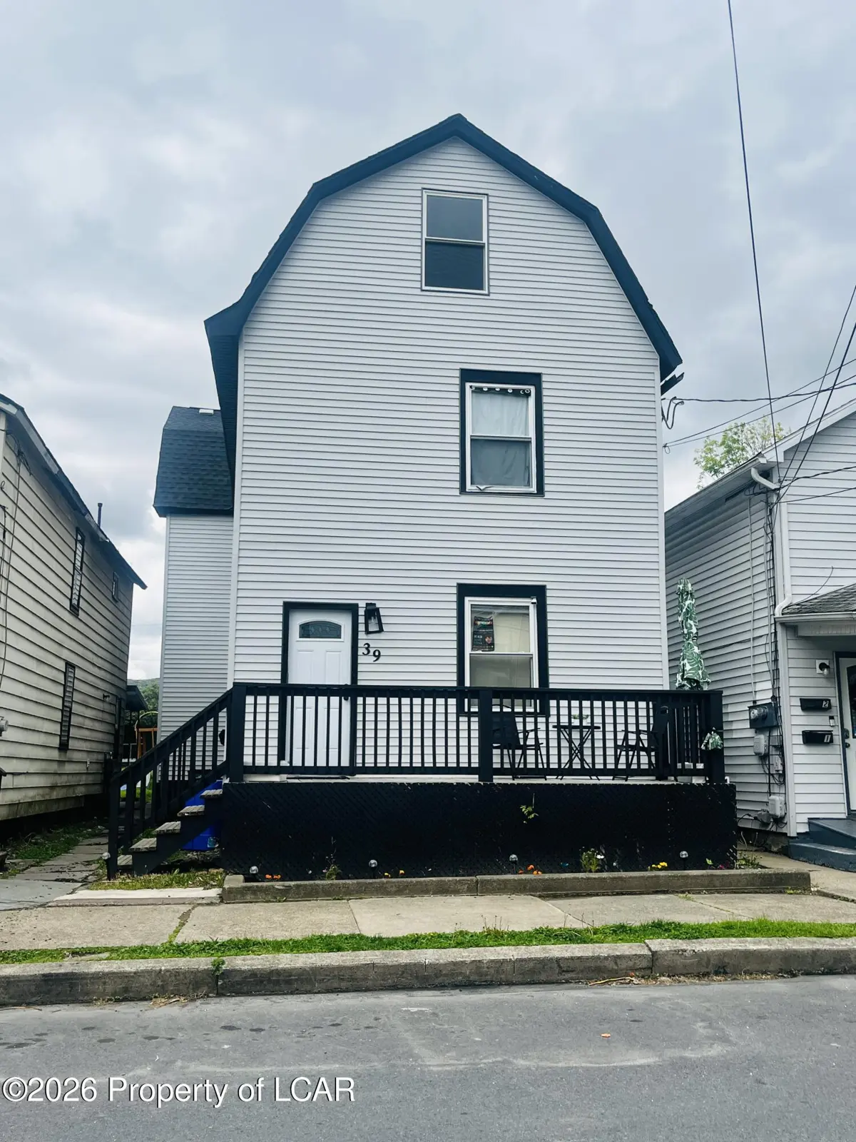 39 W Ridge Street 3, Nanticoke in Nanticoke