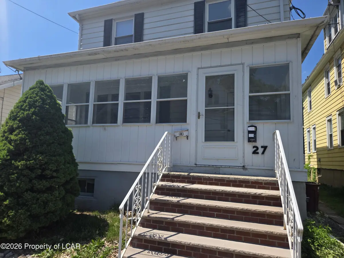 27 S Gates Avenue, Kingston in Kingston