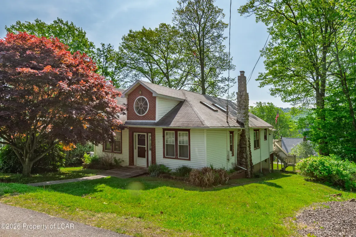59 Pear Street, Harveys Lake - 3 bed - 1 bath - 1,997 SF