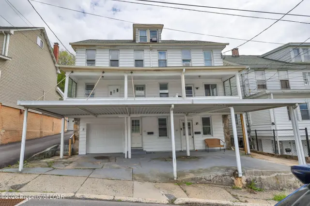 101 /105 W Ridge Street, Nesquehoning, PA 18240