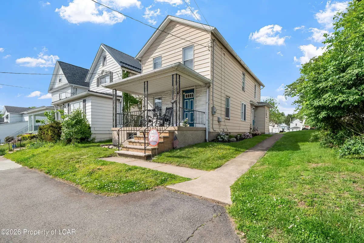 121 Lackawanna Avenue, Dupont in Dupont