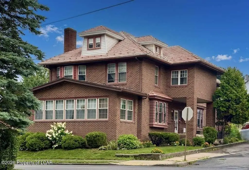 137 W Birch Street, Hazleton in Hazleton