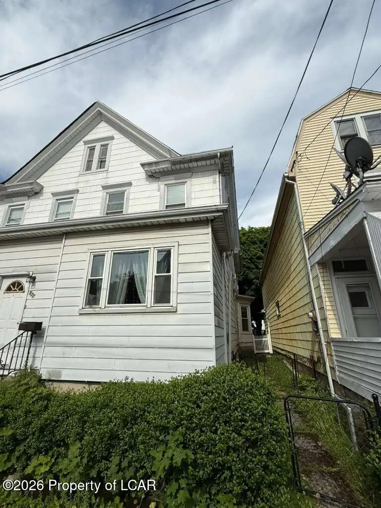 577 N Laurel Street, Hazleton in Hazleton