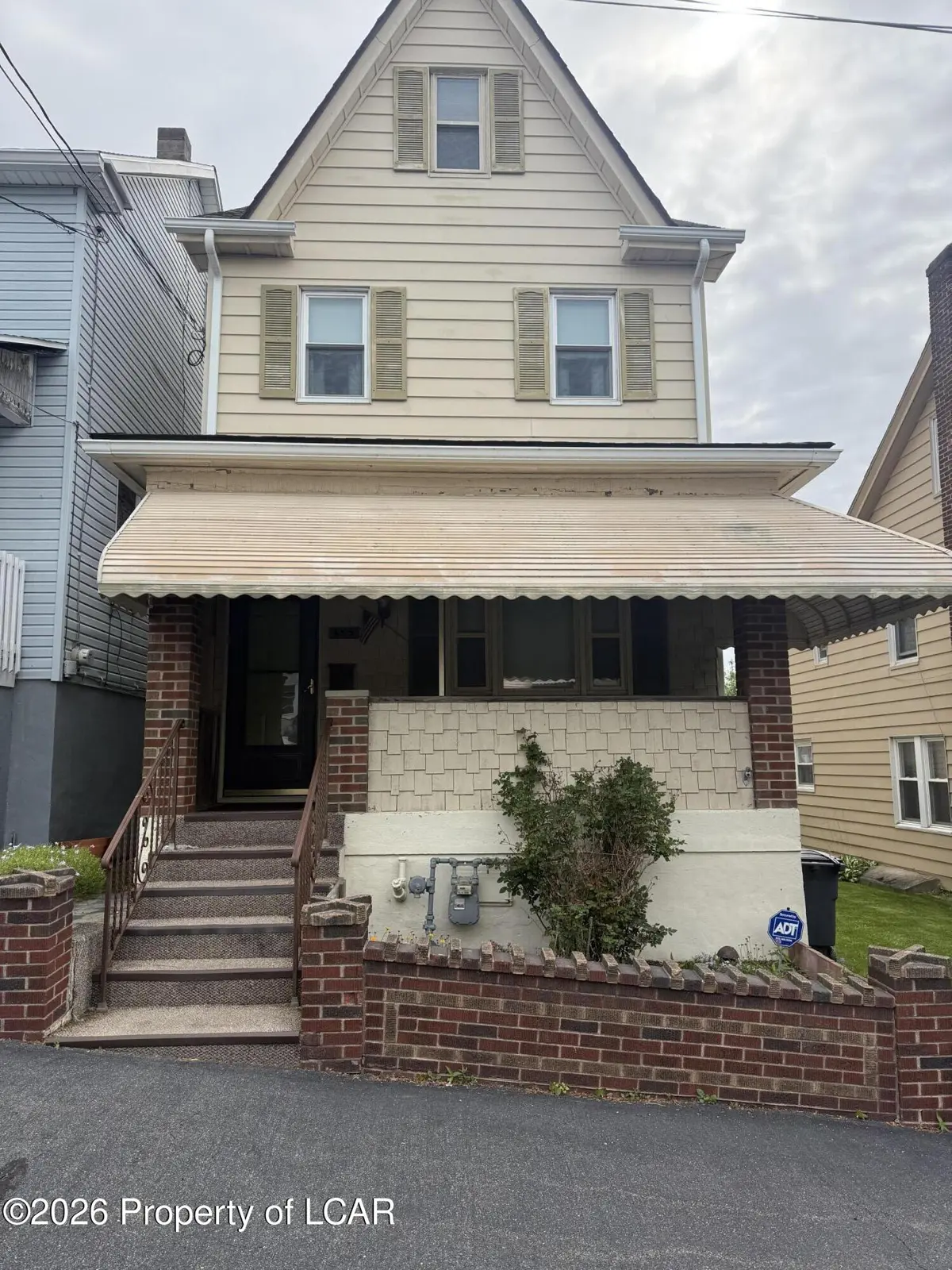 655 Hayes Street, Hazleton in Hazleton