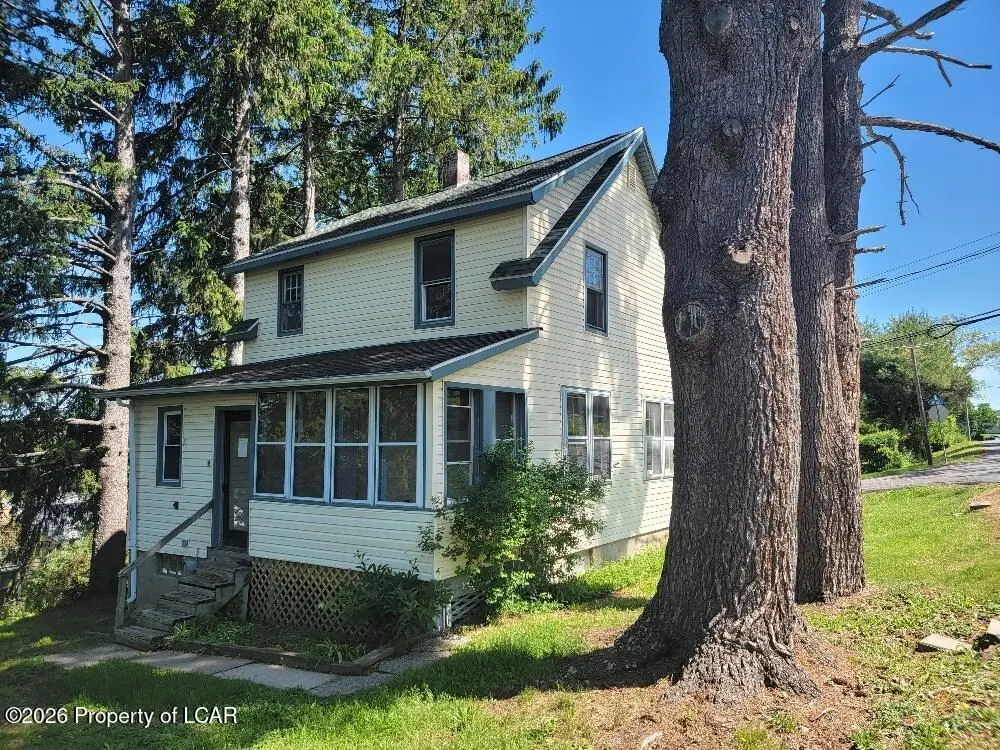 181 E Hillside Street, Shavertown in Shavertown