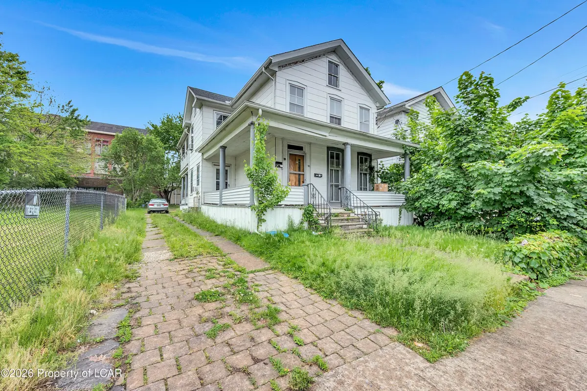 38 S Welles Street, Wilkes-Barre in Wilkes-Barre