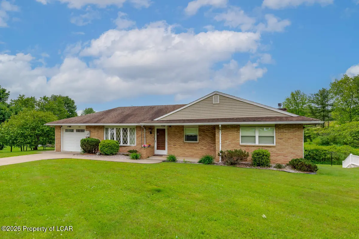 42 W County Road, Sugarloaf in Sugarloaf