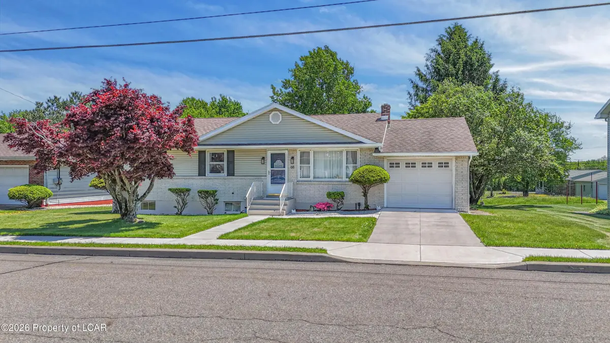 68 E Maple Street, Tresckow in Tresckow