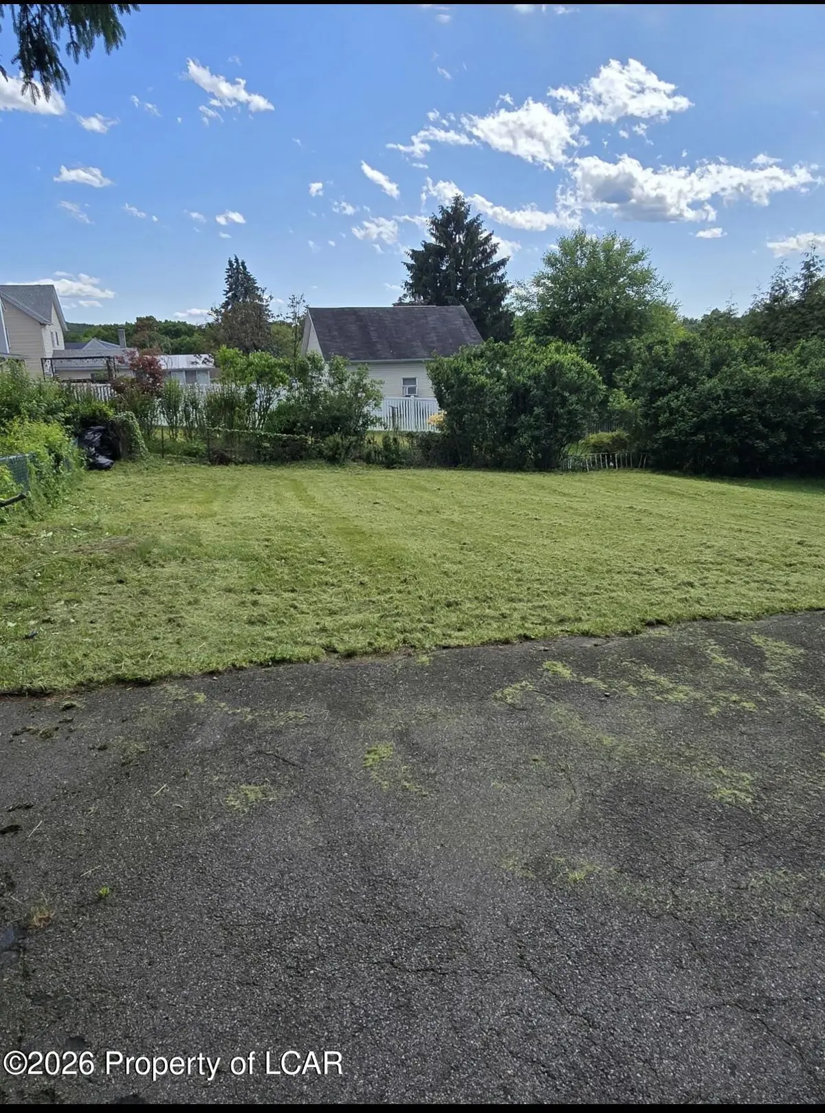 2122 Ash Street, Scranton