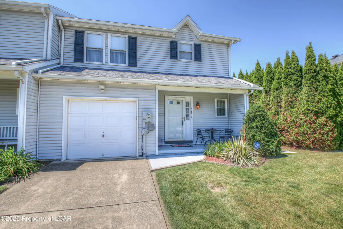 506 Cherry Drive, Exeter in Exeter