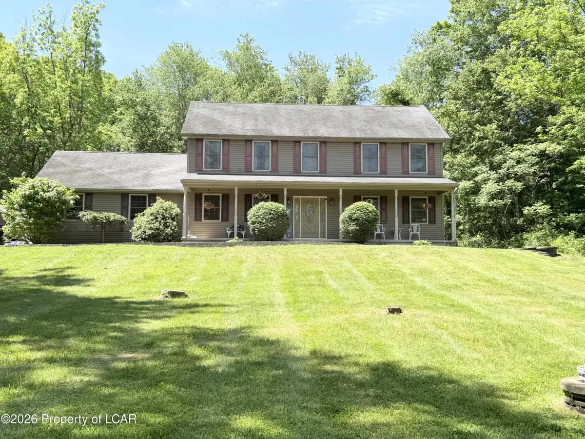 44 Main Road, Shickshinny - 5 bed - 4 bath - 2,827 SF