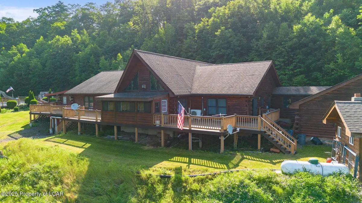 983 Swamp Road, Hunlock Creek - 5 bed - 3 bath - 5,976 SF