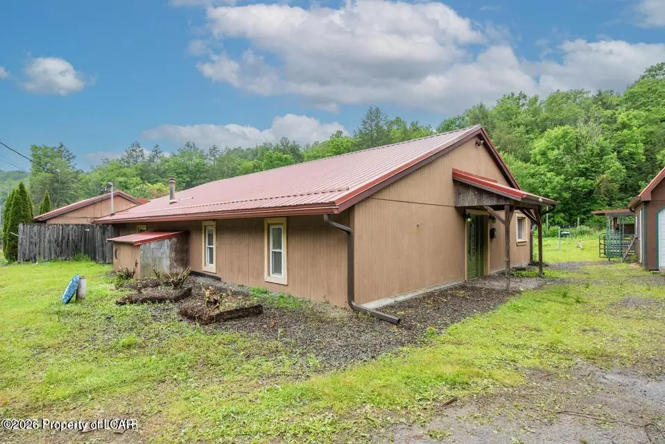 1842 PA-118, Sweet Valley - 5 bed - 3 bath - 4,005 SF