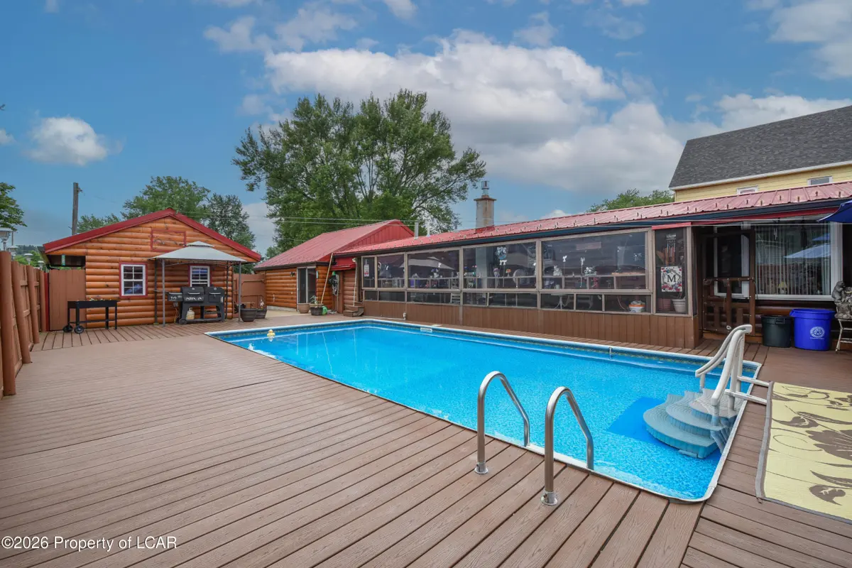 566 Nanticoke Street, Hanover Township in Hanover Township
