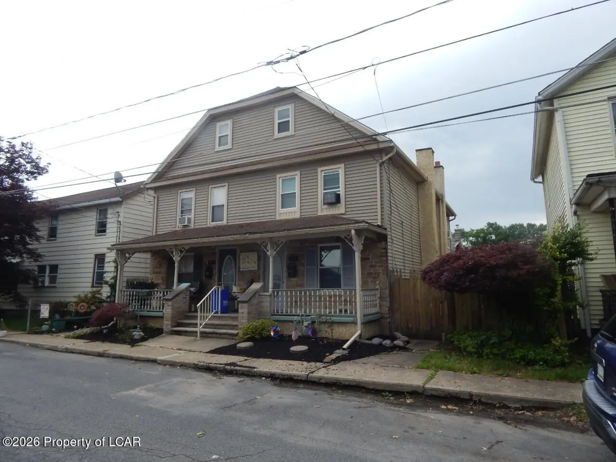 23 Center Street, Pittston in Pittston