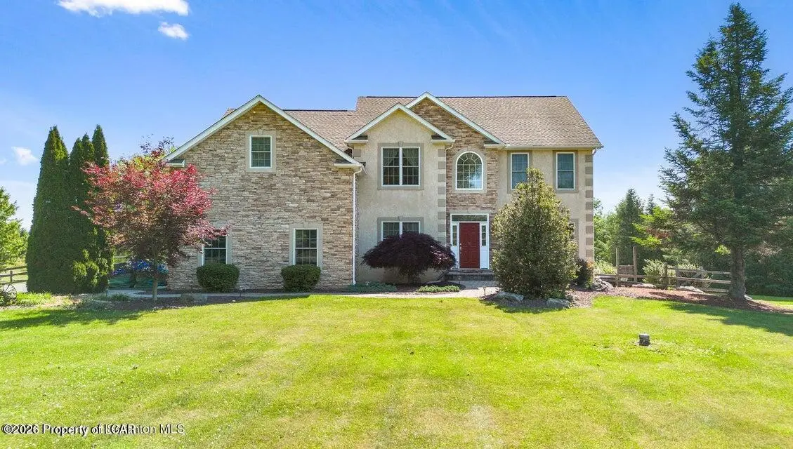 562 Country Club Road, Easton - 4 bed - 4 bath - 4,722 SF
