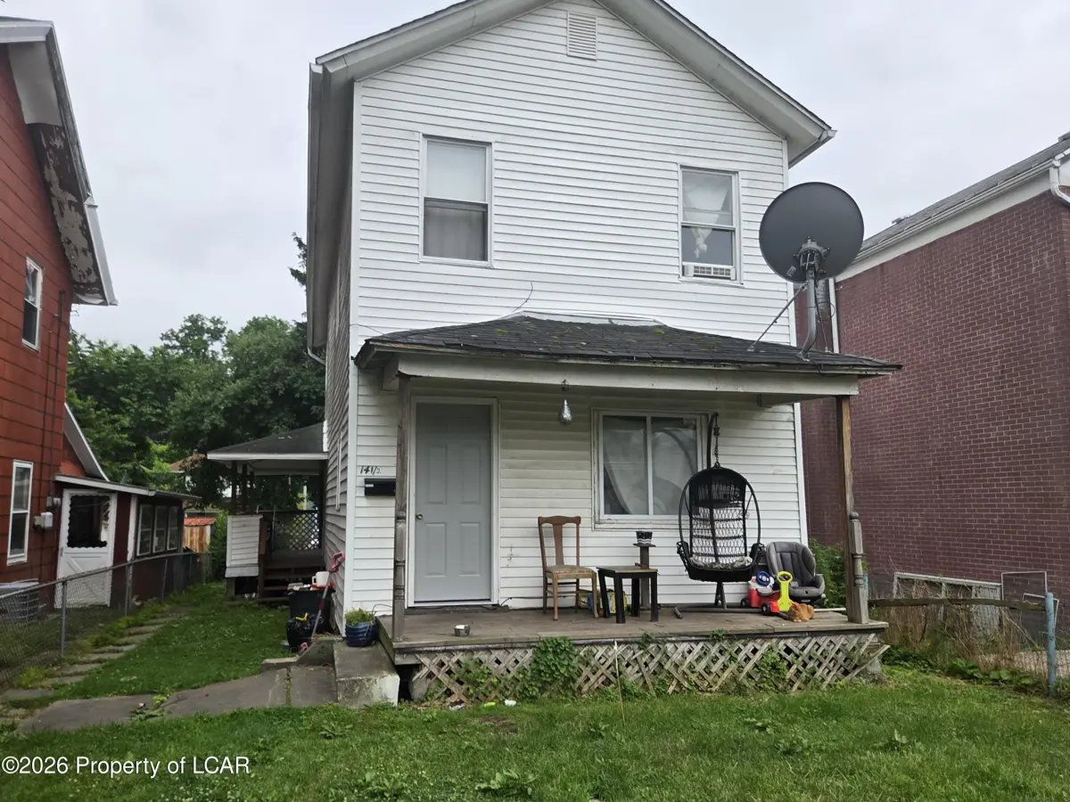 14 E Railroad Street, Plymouth - 1,500 SF