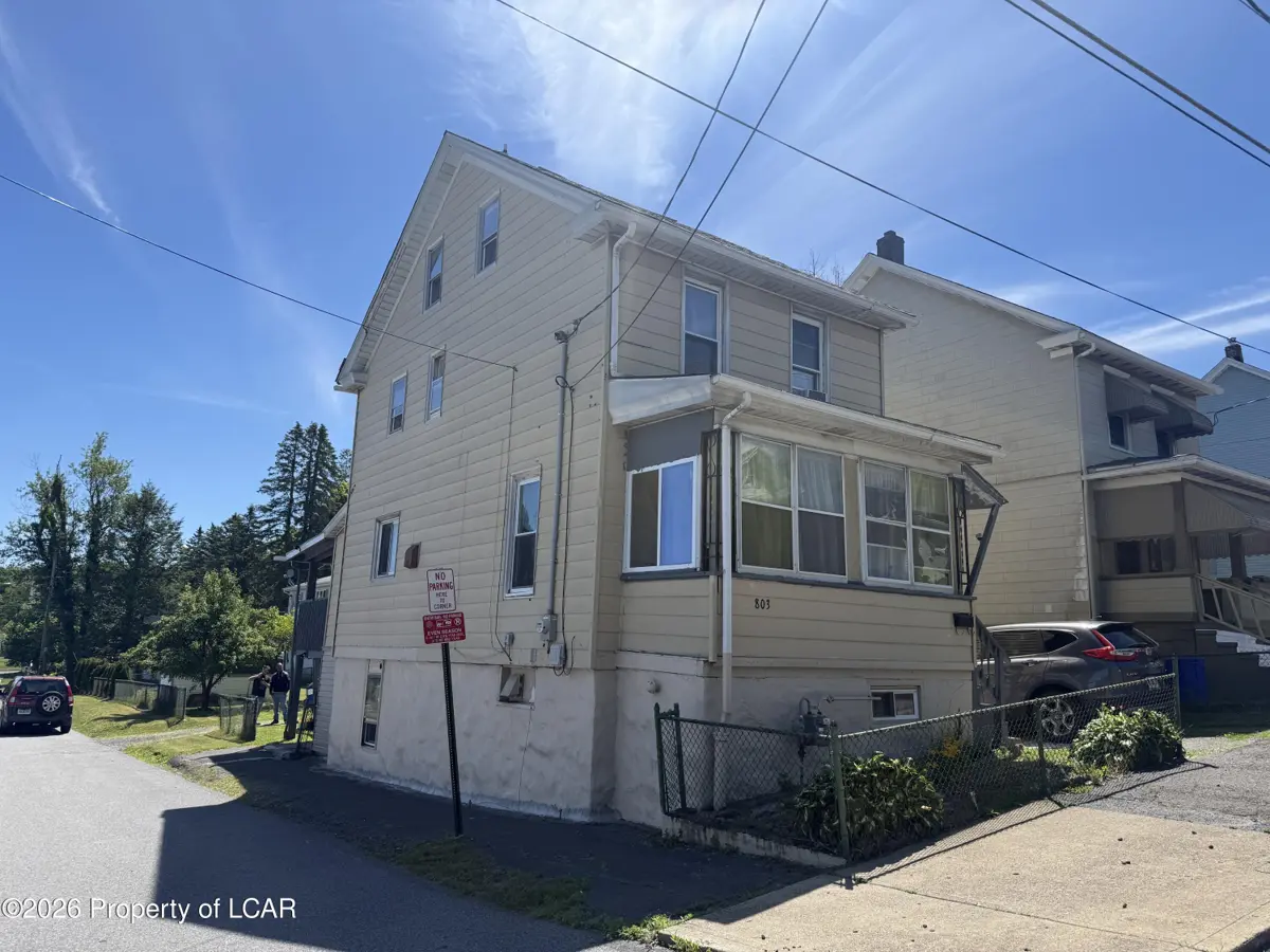 803 Carson Street, Hazleton in Hazleton