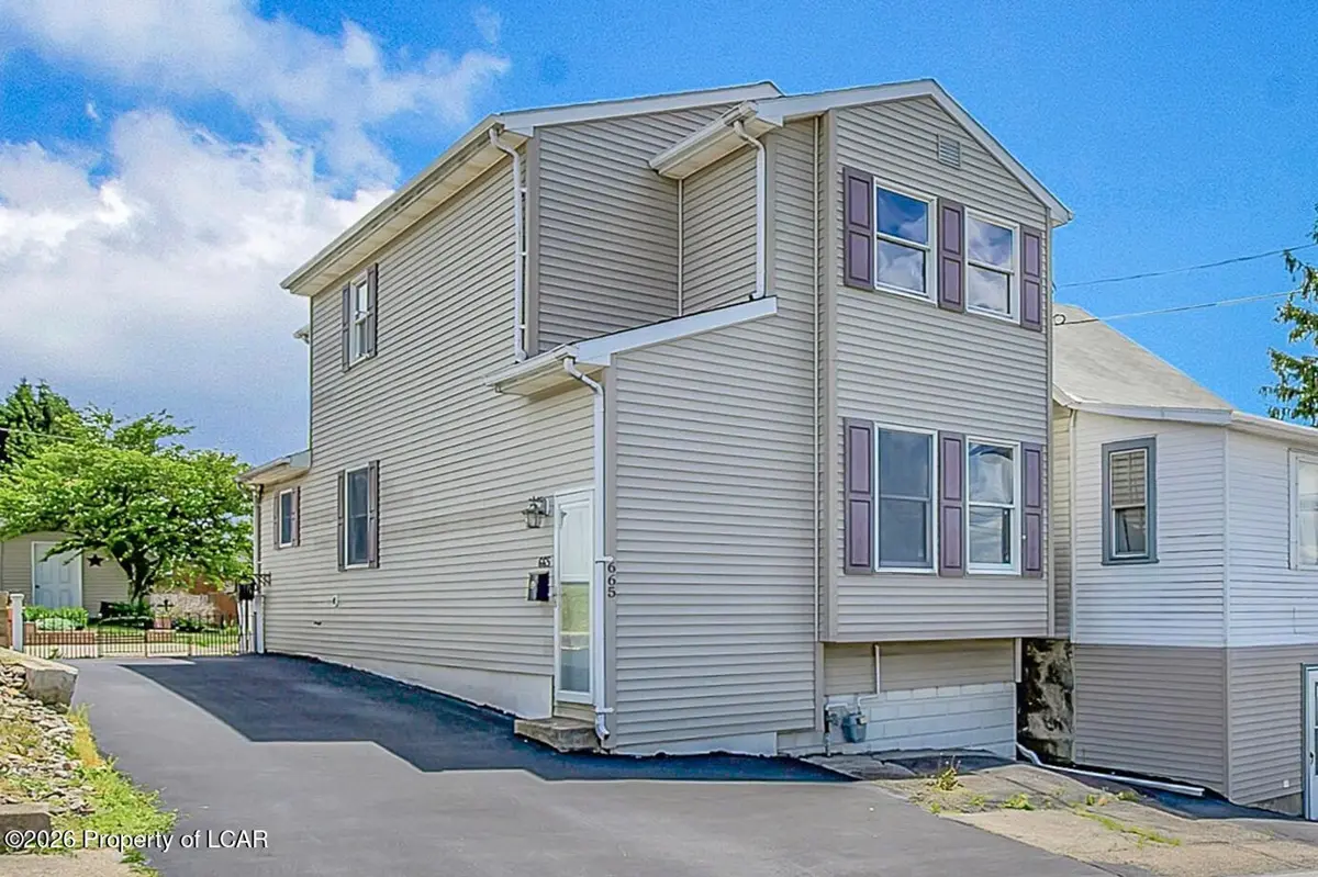 665 Harrison Street, Hazleton in Hazleton