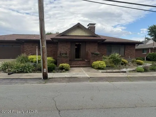 88 E Oak Street, Pittston - 2 bed - 4 bath - 4,646 SF