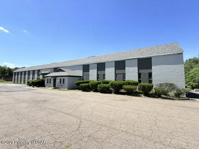30 Lauren Lane, Hazle Township - 1 bath - 13,104 SF