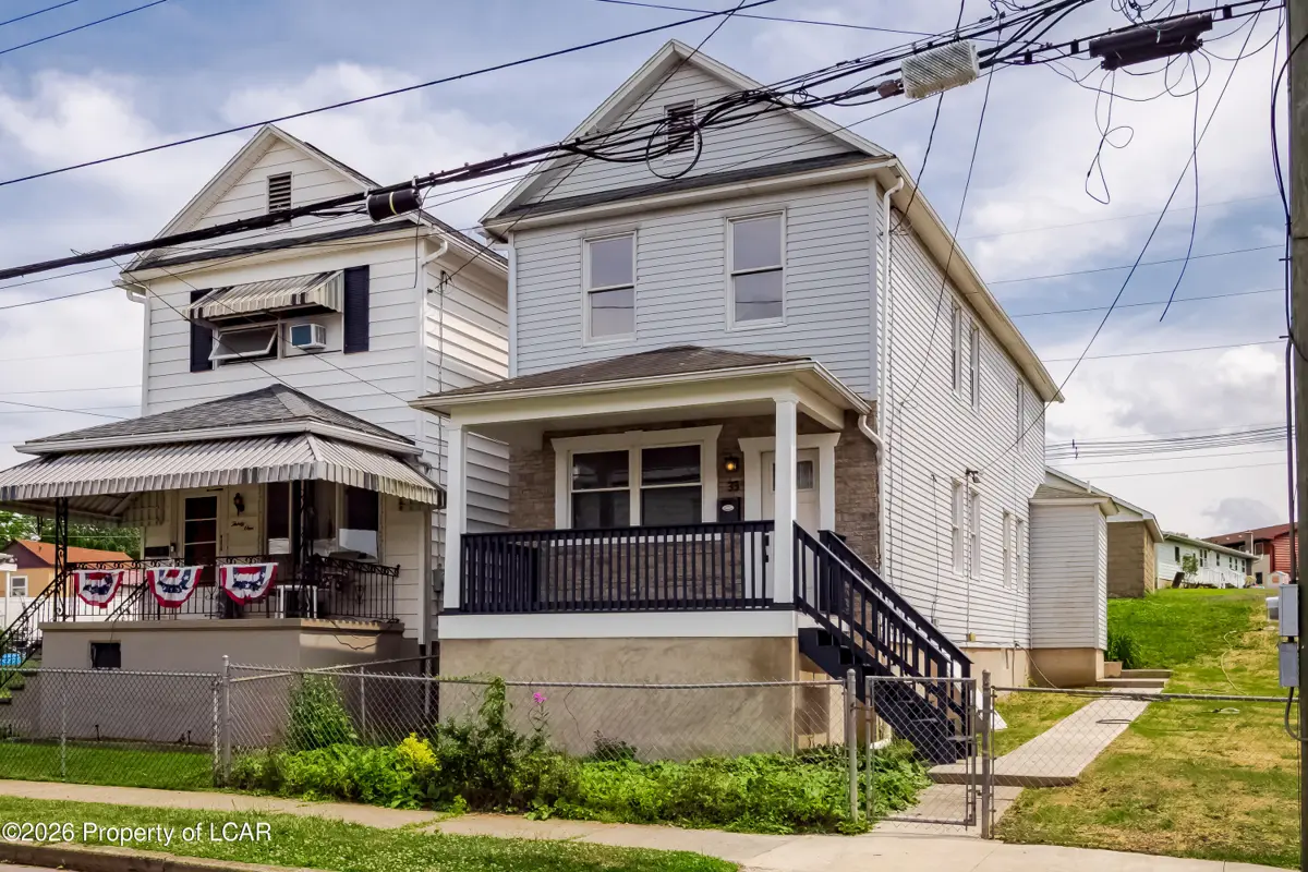 33 Enterprise Street, Nanticoke in Nanticoke