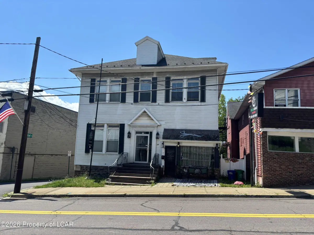 17 E Carey Street, Wilkes-Barre in Wilkes-Barre