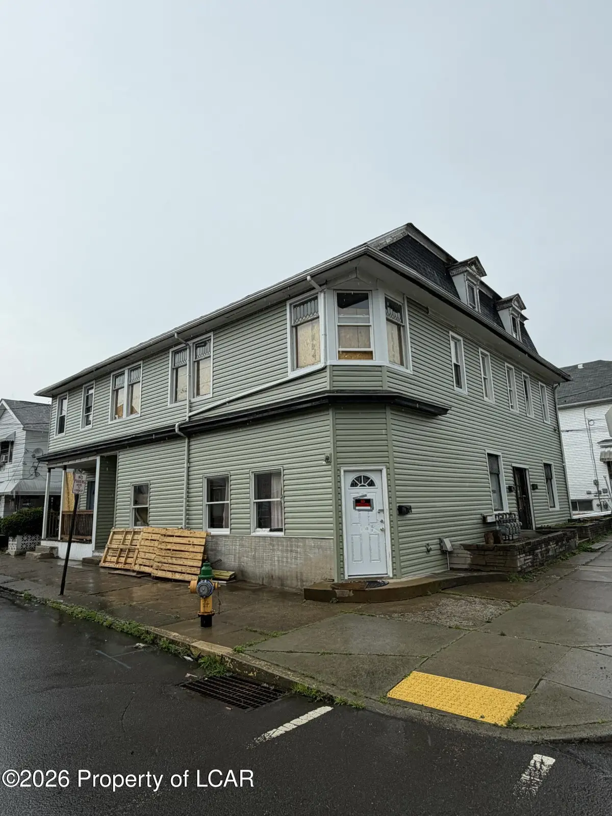 347 S Hanover Street, Nanticoke in Nanticoke