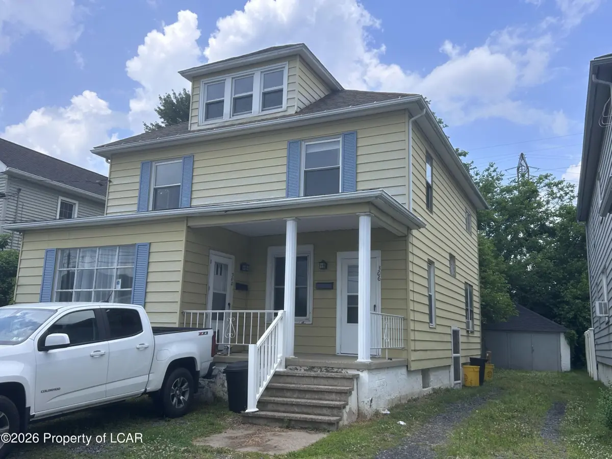 306 Roosevelt Street, Exeter in Exeter
