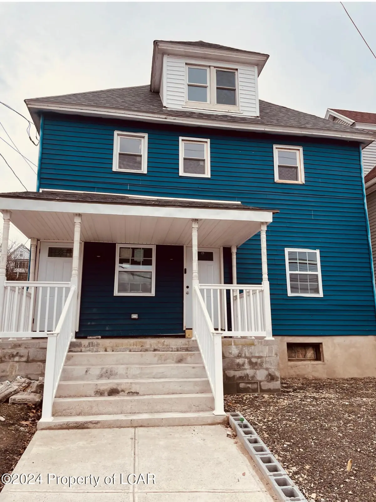 838 Moosic Street 2, Scranton - 2 bed - 1 bath - 719 SF