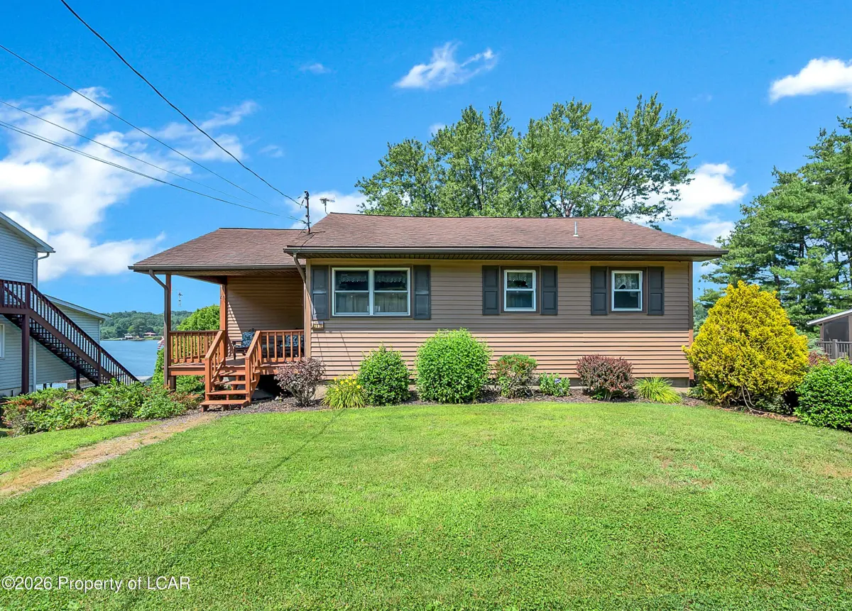 262 Pinecrest Lane, Shickshinny - 2 bed - 1 bath - 1,271 SF