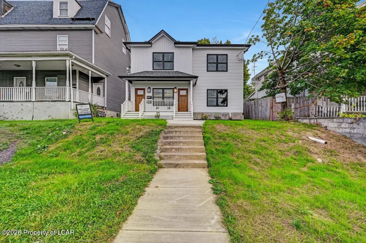 216 Harrison Avenue, Scranton - 2,170 SF