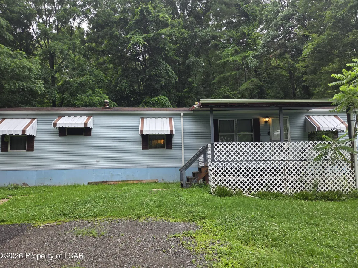 328 Old Tavern Road, Hunlock Creek in Hunlock Creek