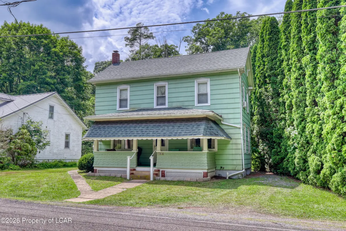 1928 Tomhicken Road, Rock Glen in Rock Glen