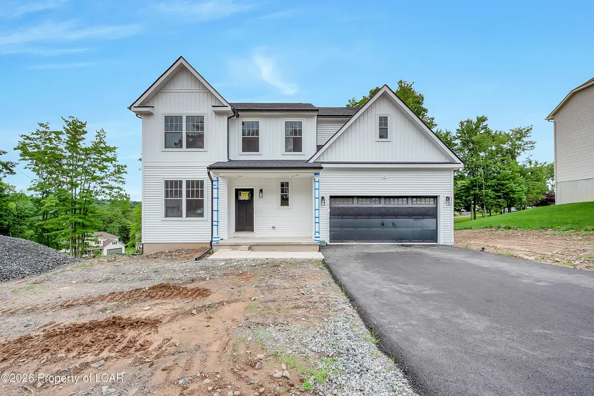 83 Aleksander Boulevard, Mountain Top in Mountain Top